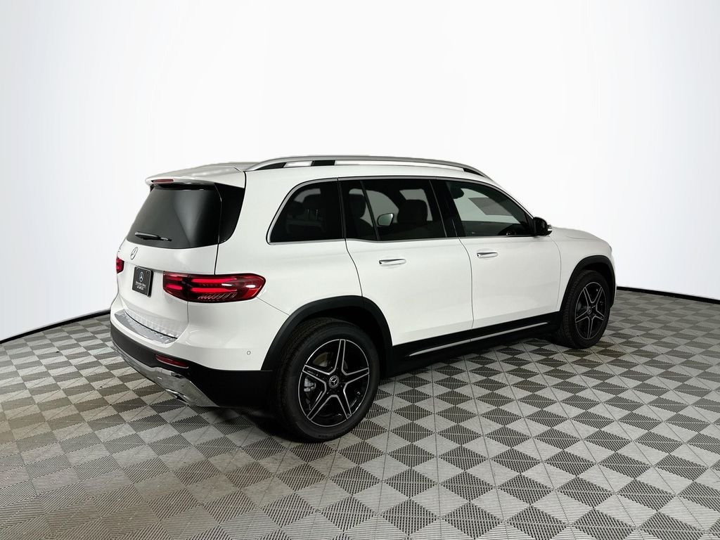 New 2026 Polar White Mercedes-Benz GLB 250 image 6