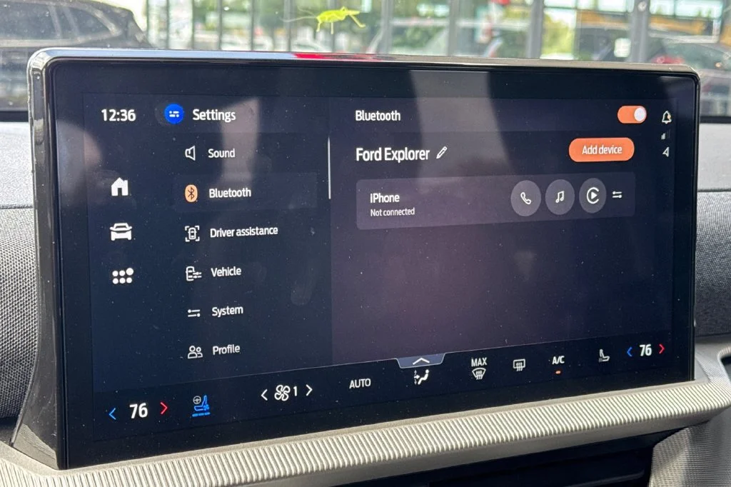 2025 Ford Explorer ST - Photo 19