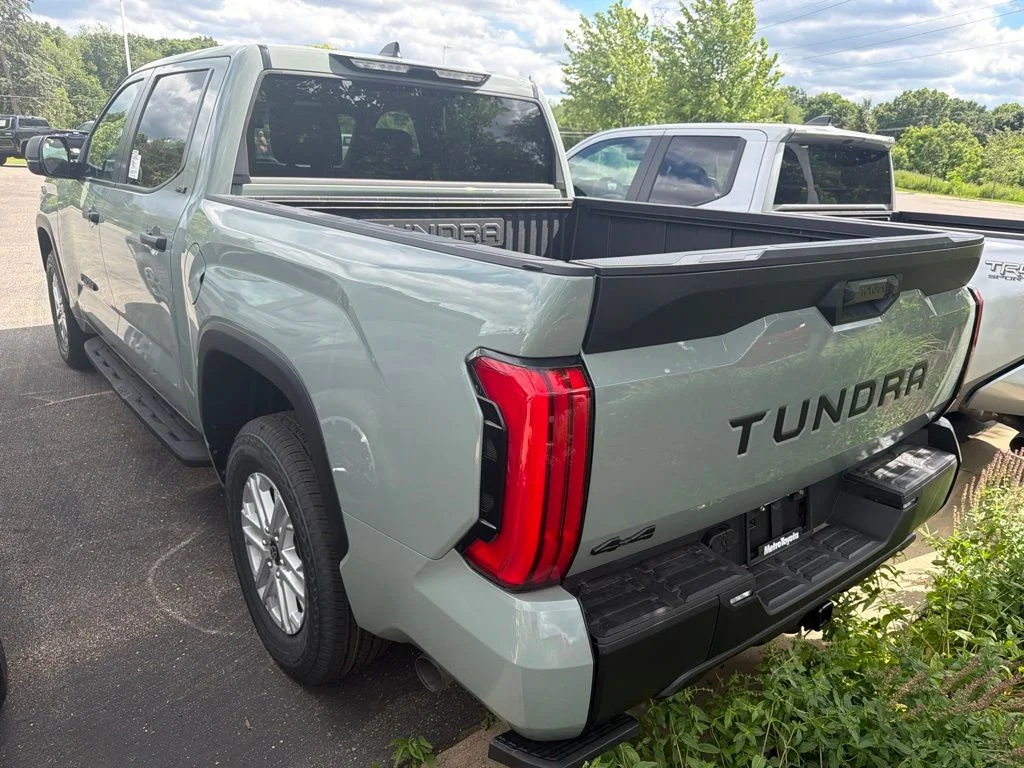 2026 Toyota Tundra SR5 - Photo 16