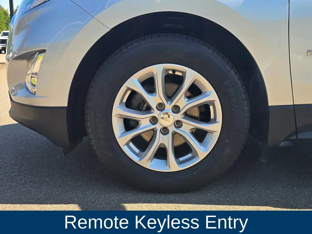 Used 2020 SILVER ICE METALLIC Chevrolet LS image 9