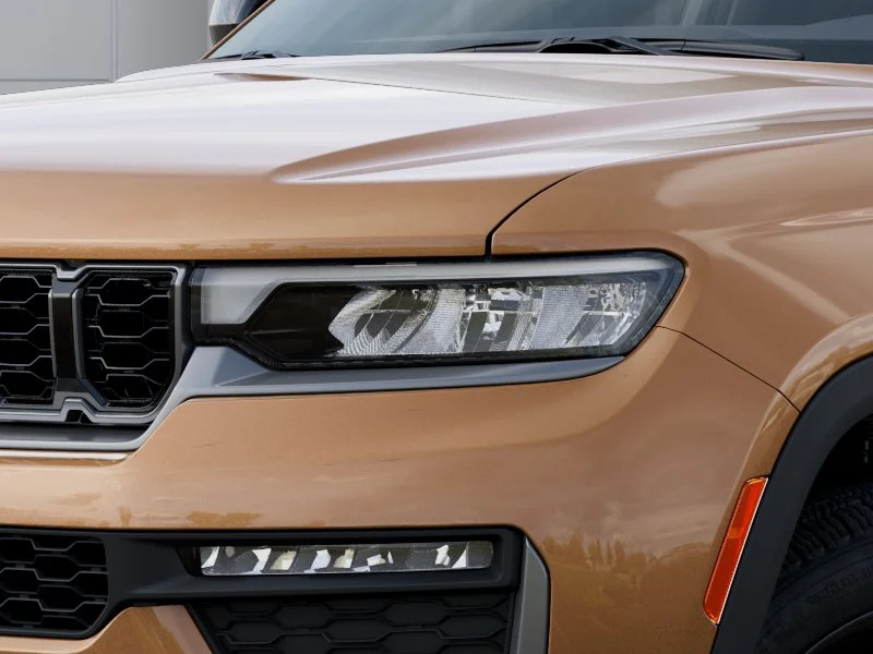 New 2026 Copper Shino Metallic Clear-Coat Exterior Paint Jeep Limited image 36