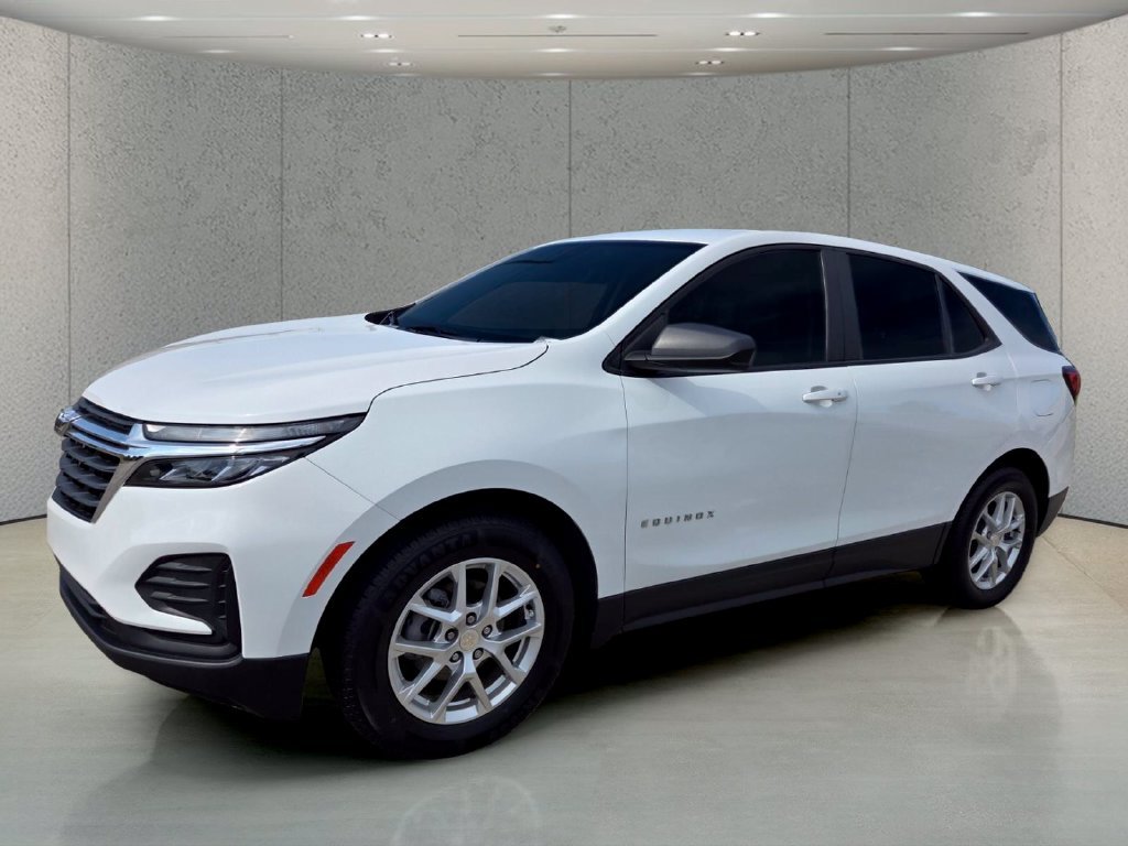 2023 Chevrolet Equinox LS - Photo 9