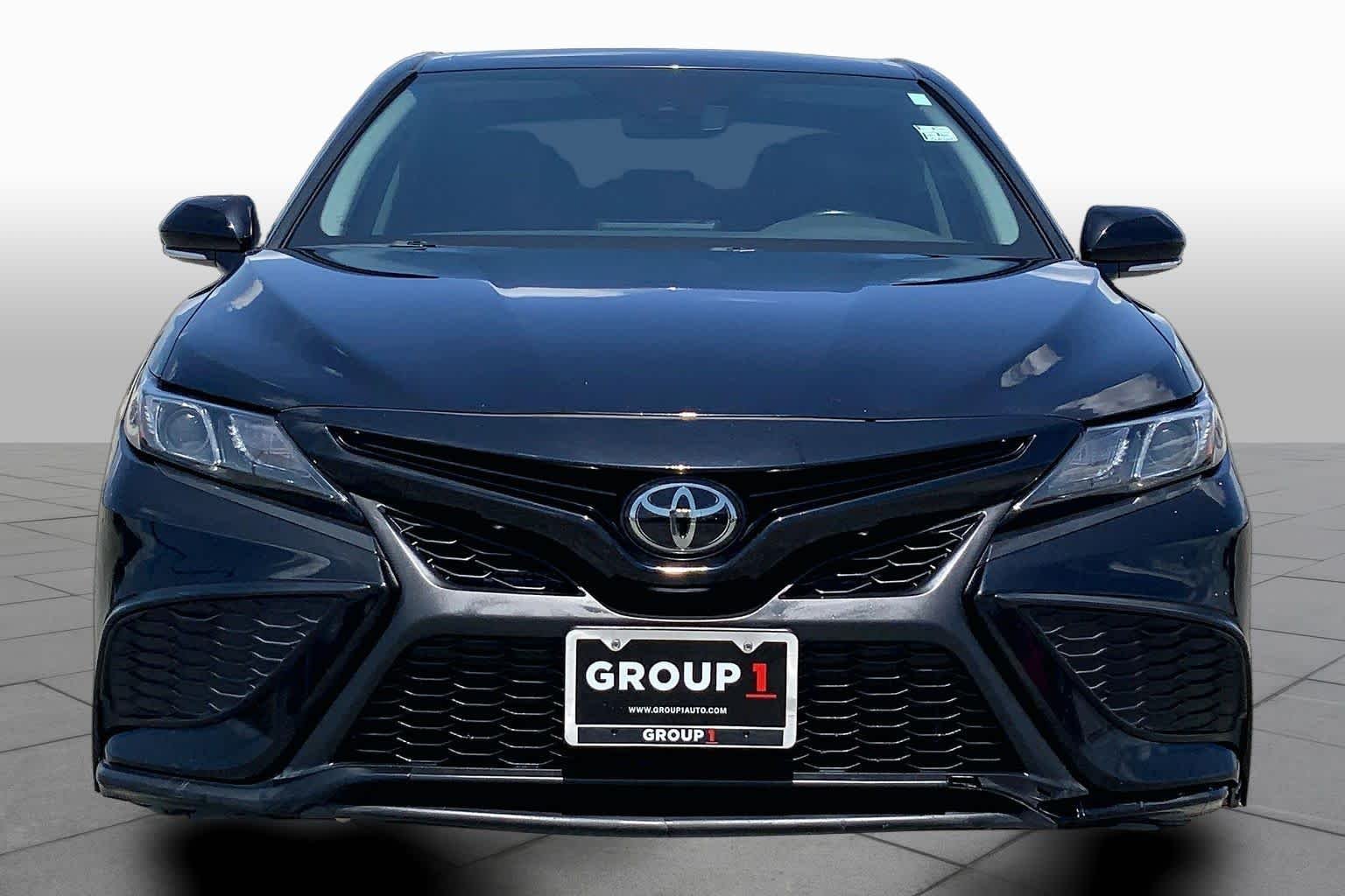 Used 2023 Midnight Black Metallic Toyota SE image 4