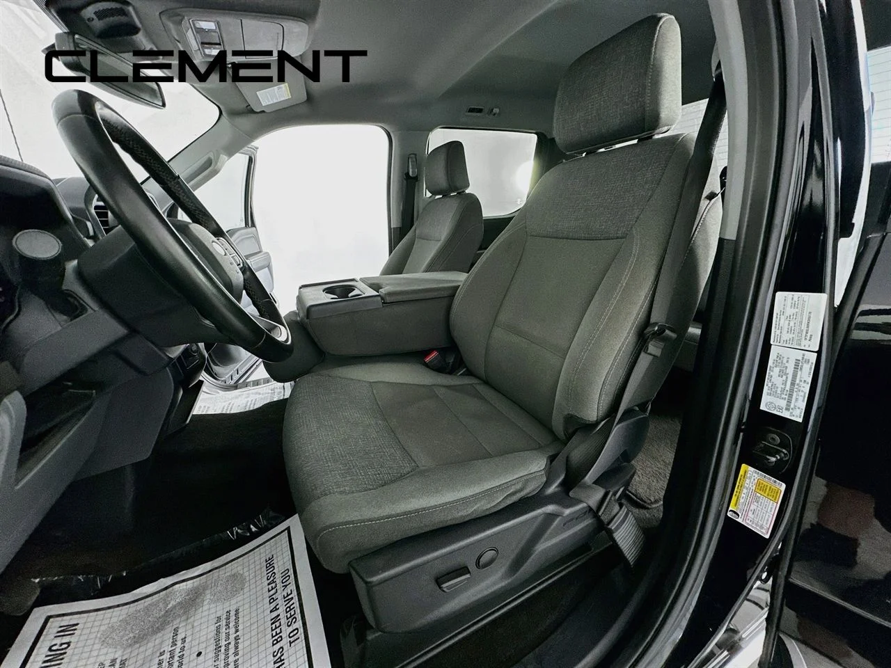 Used 2024 Black Ford XLT image 28