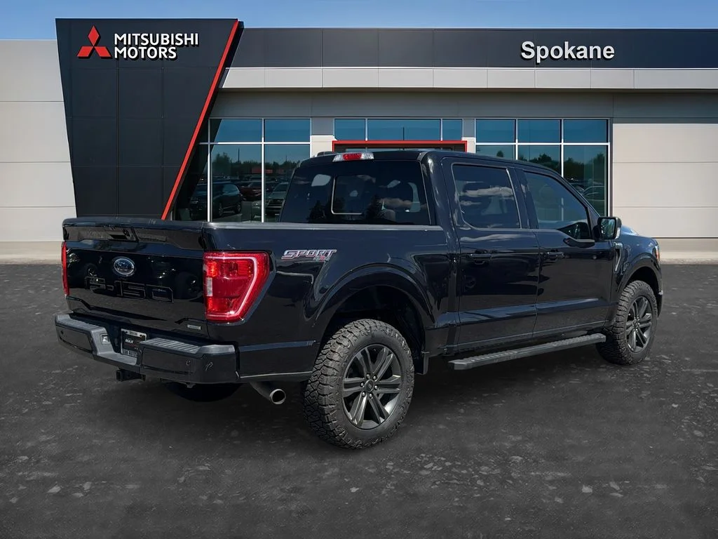 Used 2021 Agate Black Metallic Ford XLT image 7