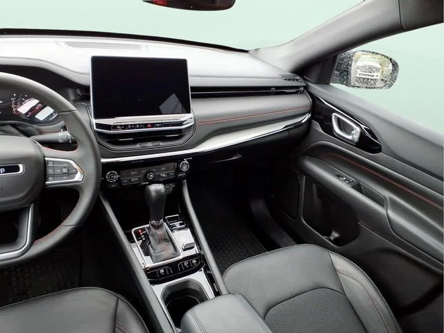 Used 2025 Black Jeep Trailhawk image 19