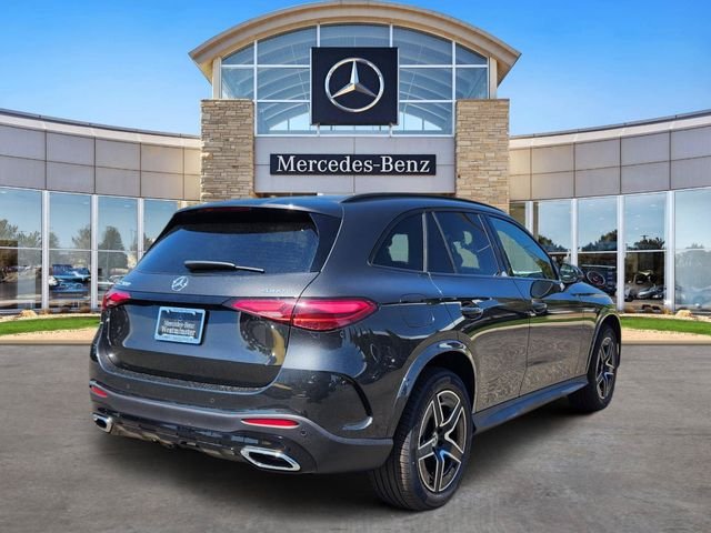 New 2027 Graphite Grey Metallic Mercedes-Benz GLC 300 image 4