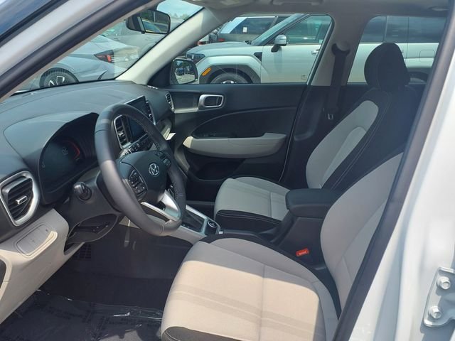 Certified Used 2025 Lunar Hyundai SEL image 10