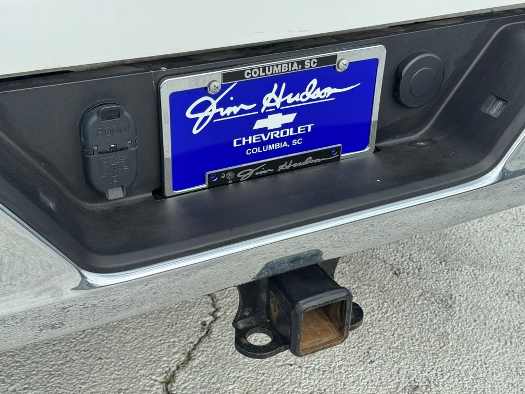Used 2025 White Chevrolet LT image 19