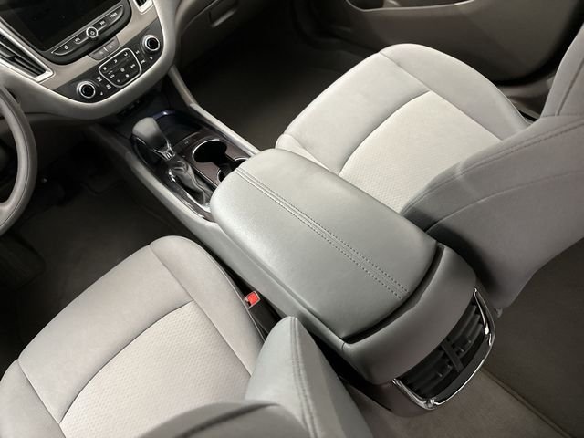Used 2024 Gray Chevrolet LT image 23