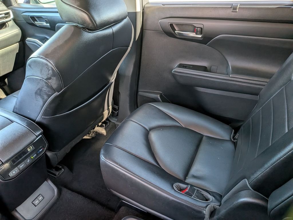Used 2022 Gray Toyota XLE image 29