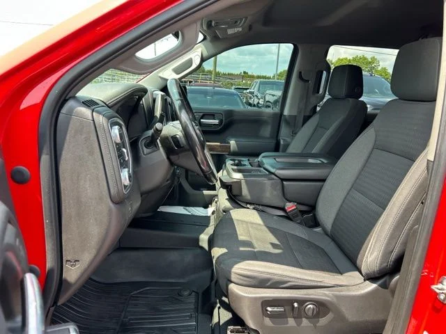 Used 2020 Cardinal Red GMC SLE image 26
