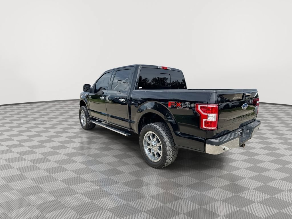 Used 2020 Black Ford XLT image 8