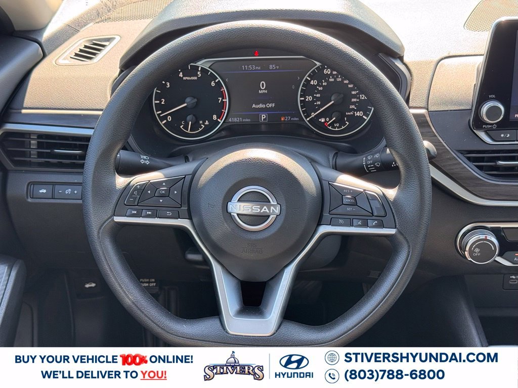 2025 Nissan Altima SV - Photo 21