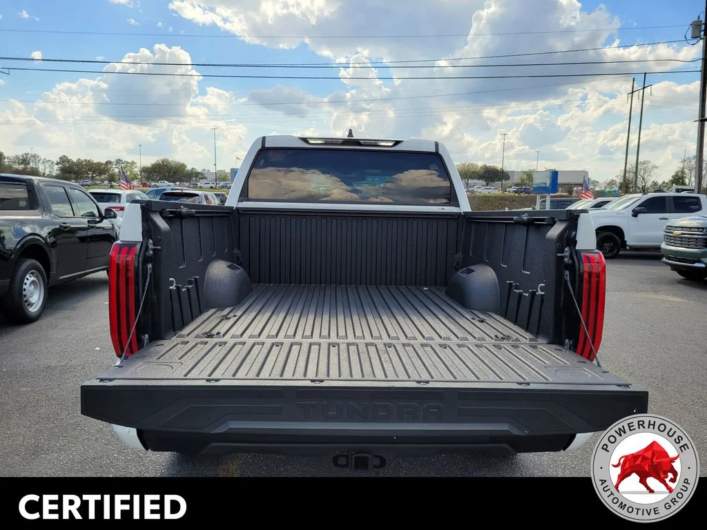 Used 2023 White Toyota SR5 image 13