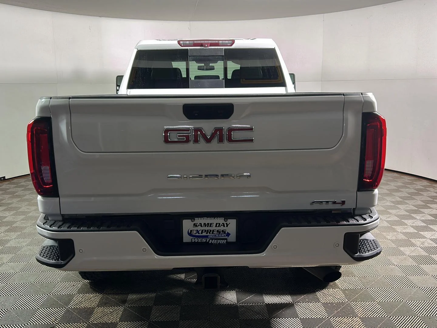 Used 2021 Summit White GMC AT4 image 8