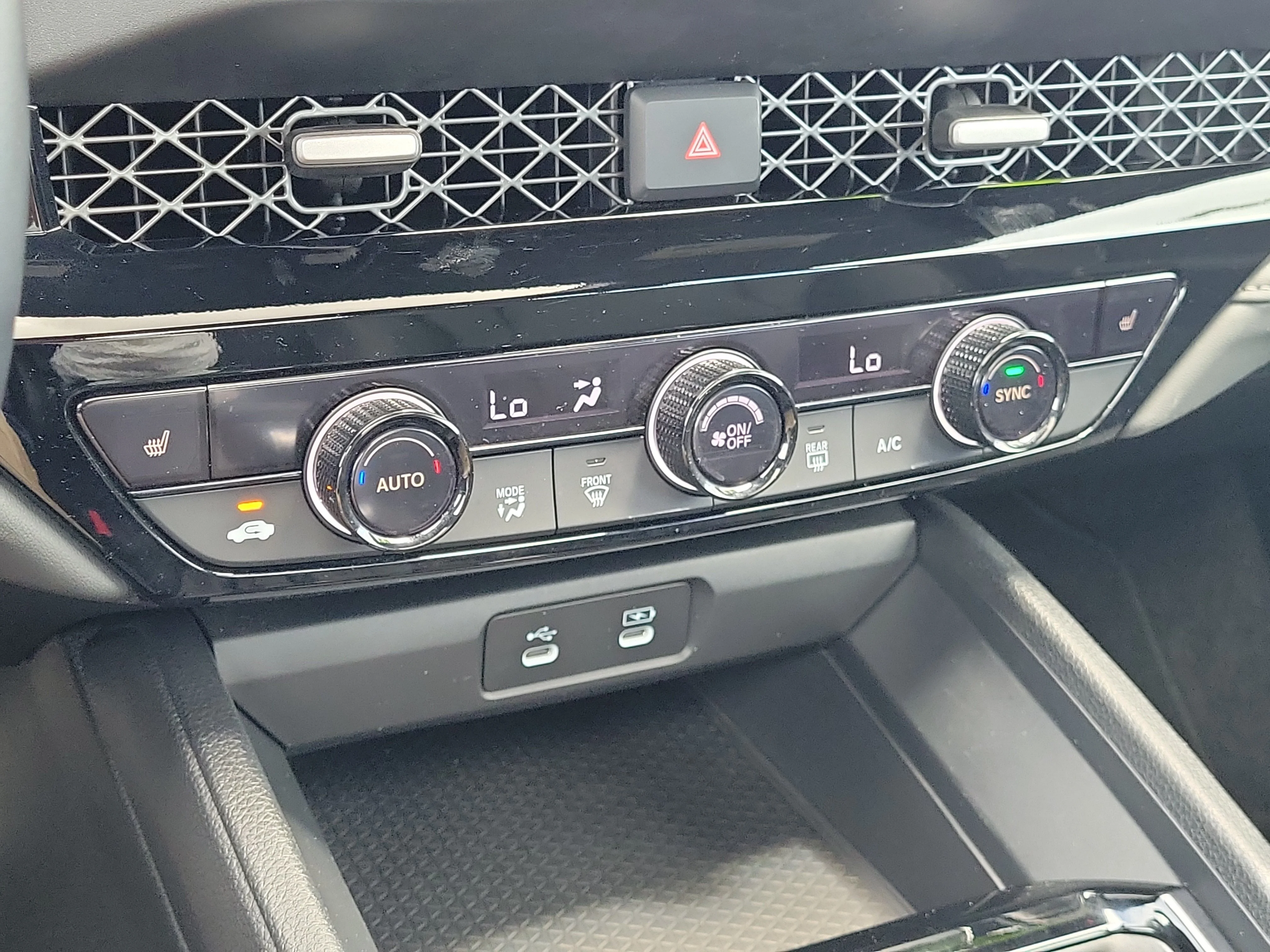 2024 Honda Accord Hybrid Sport-L - Photo 23