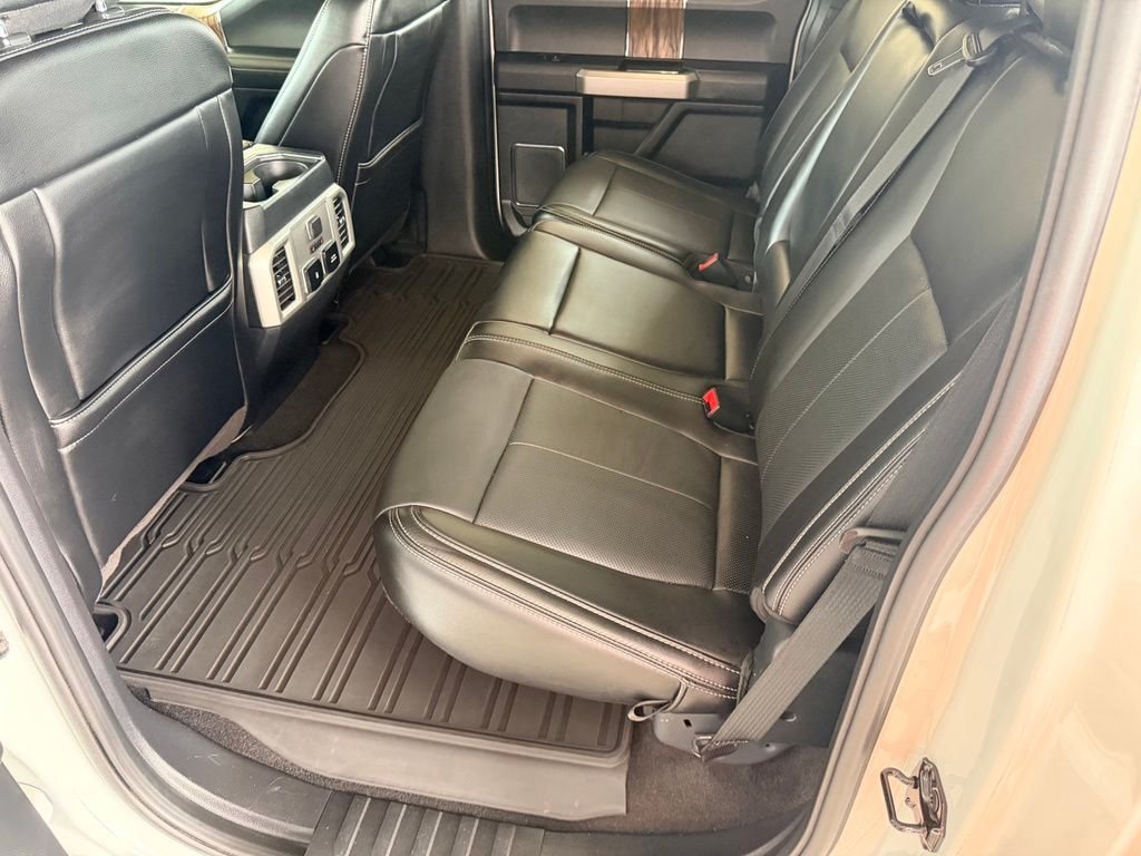 Used 2020 White Ford Lariat image 30