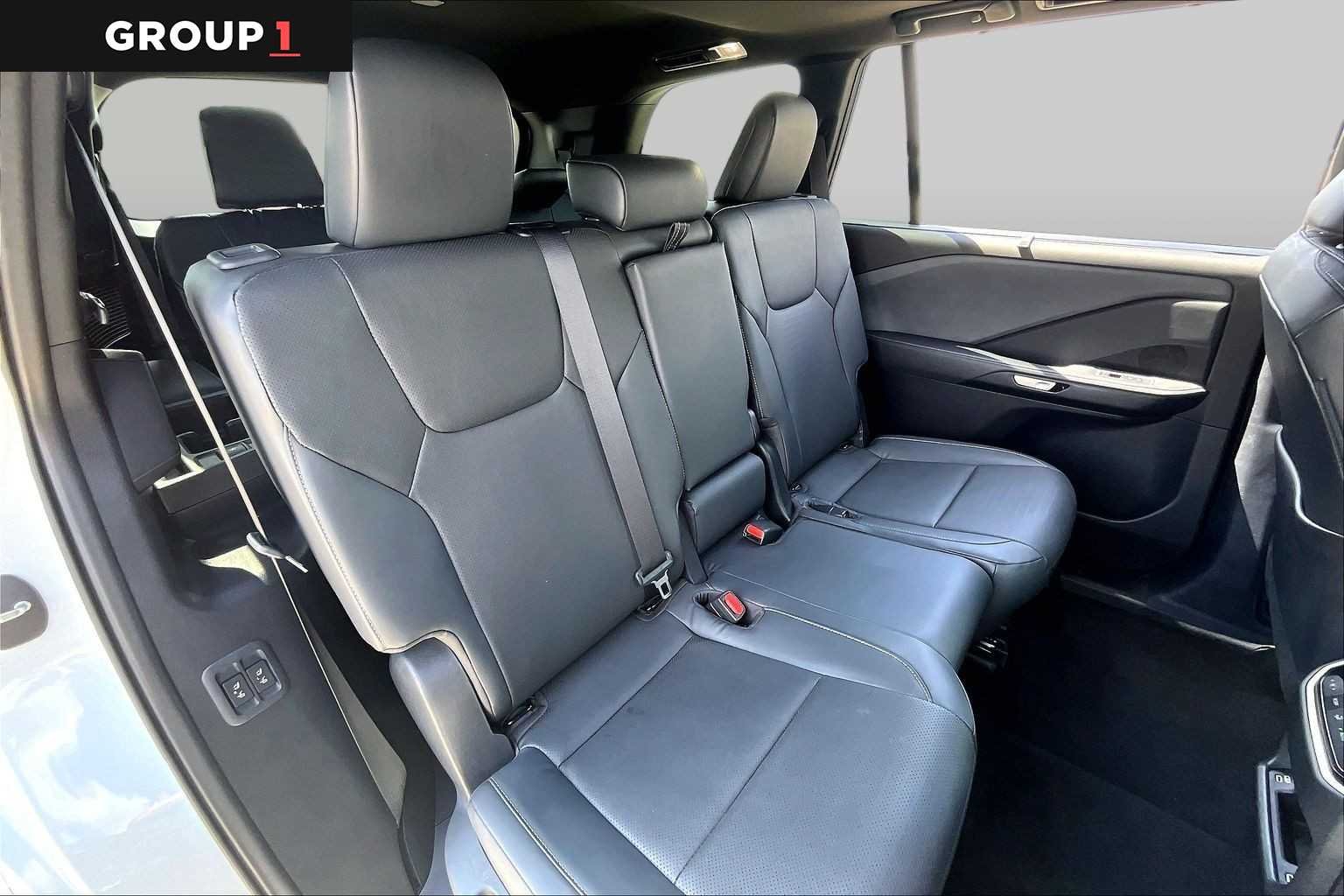 Certified Used 2024 WIND CHILL PEARL Lexus Premium image 18