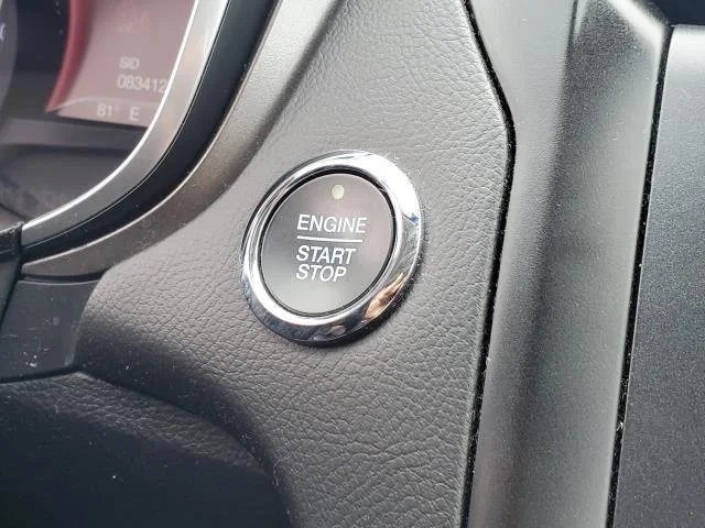 Used 2019 Blue Metallic Ford SE image 13