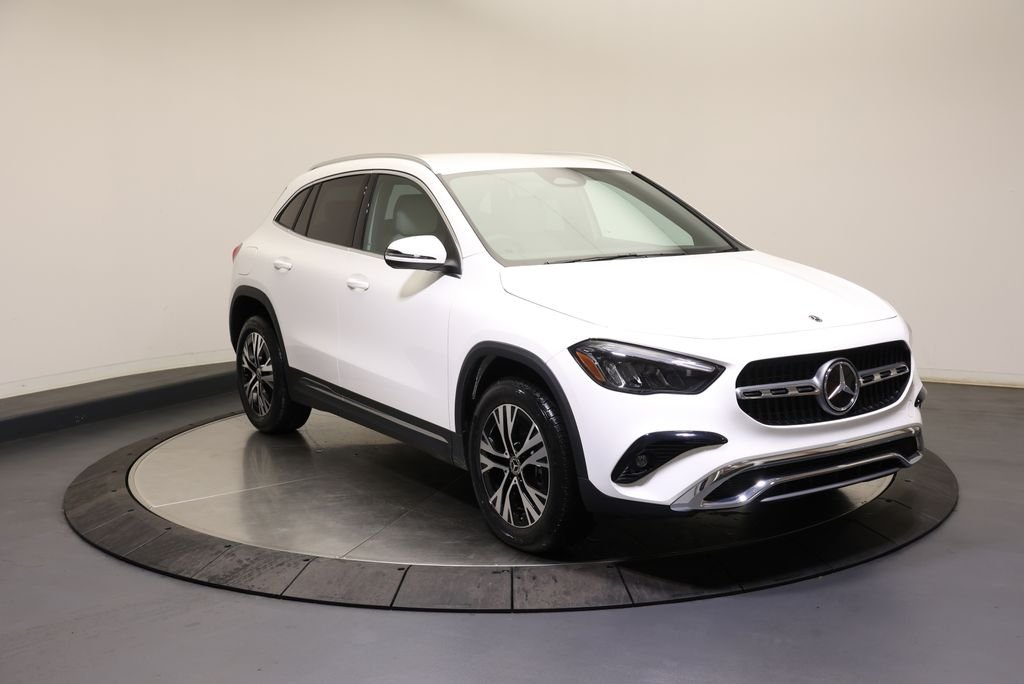 Used 2026 Polar White Mercedes-Benz GLA 250 image 3
