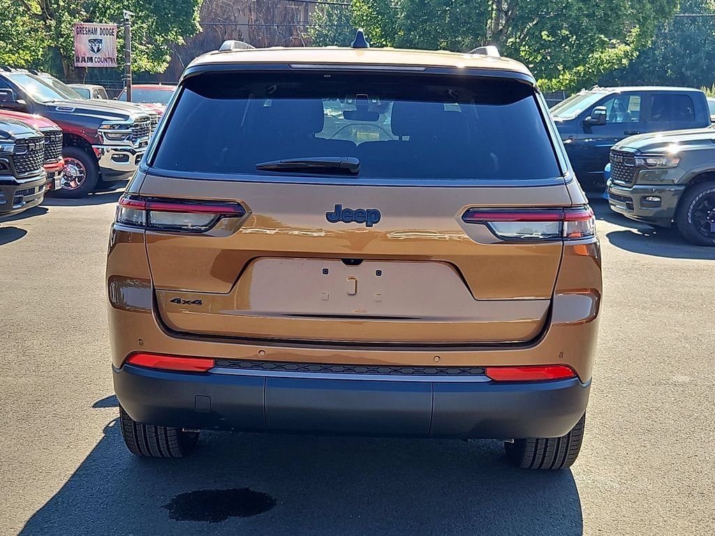 New 2026 Copper Shino Metallic Clear-Coat Exterior Paint Jeep Limited image 6