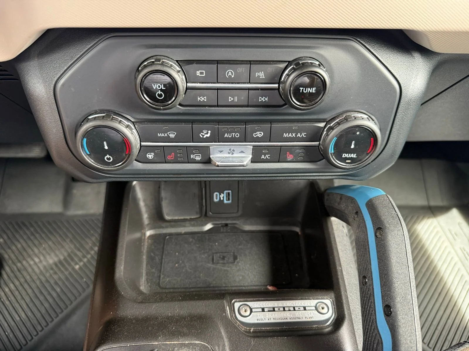 2022 Ford Bronco 4-Door Wildtrak - Photo 28