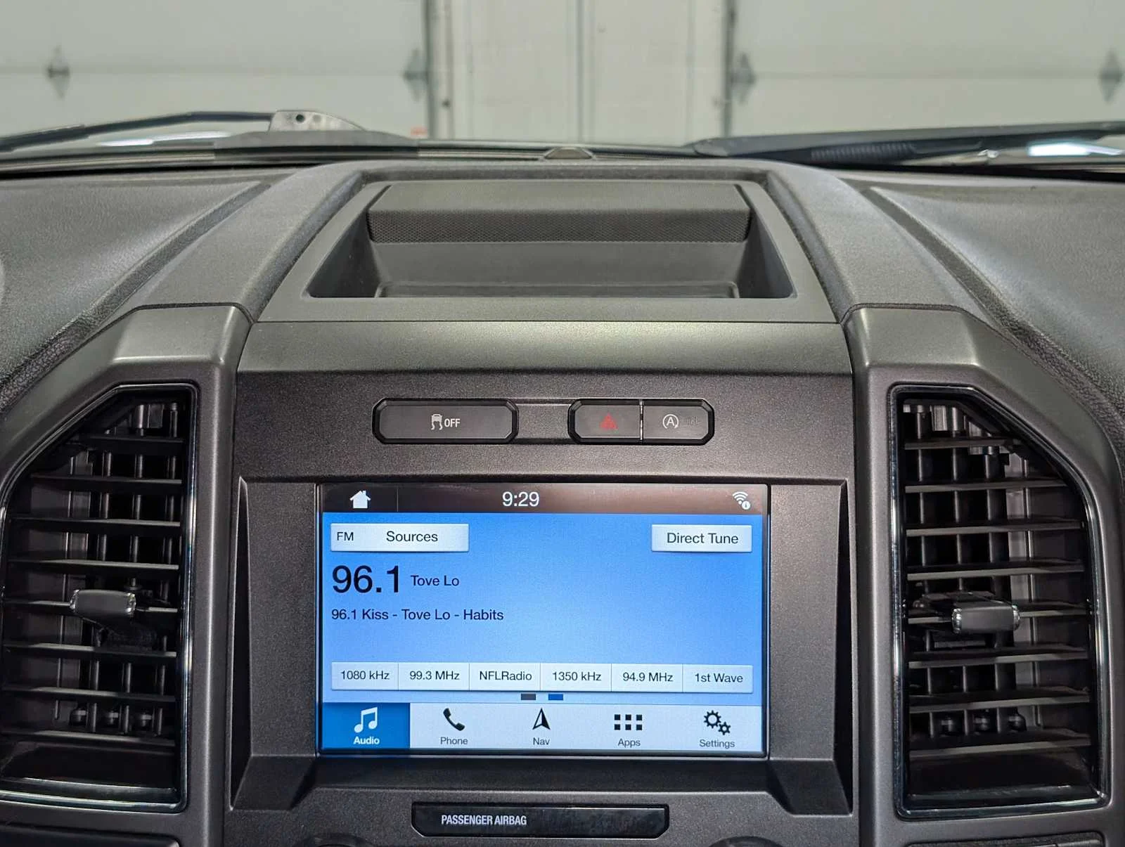 Used 2019 Magnetic Ford XLT image 19