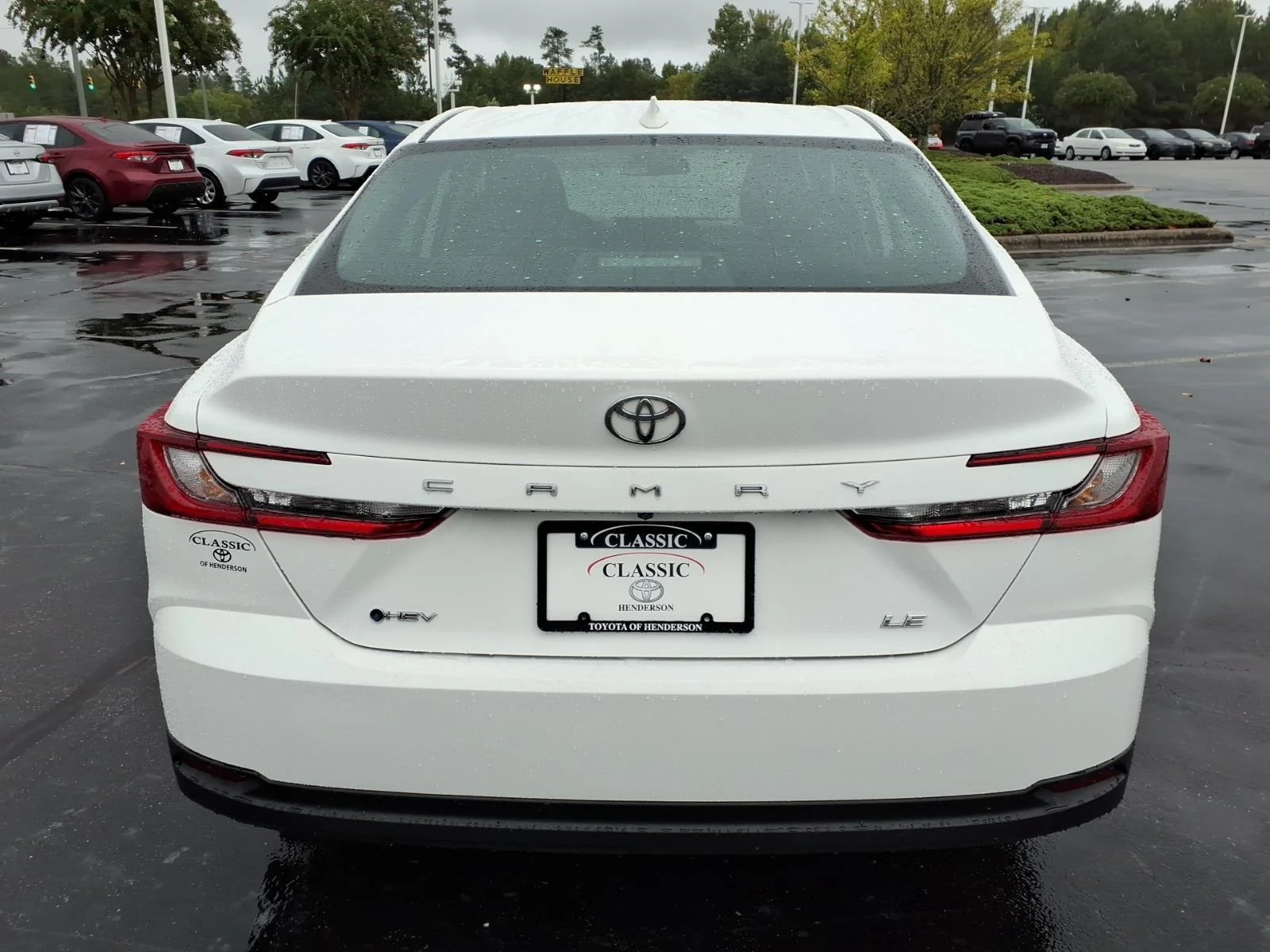 Used 2025  Toyota LE image 8