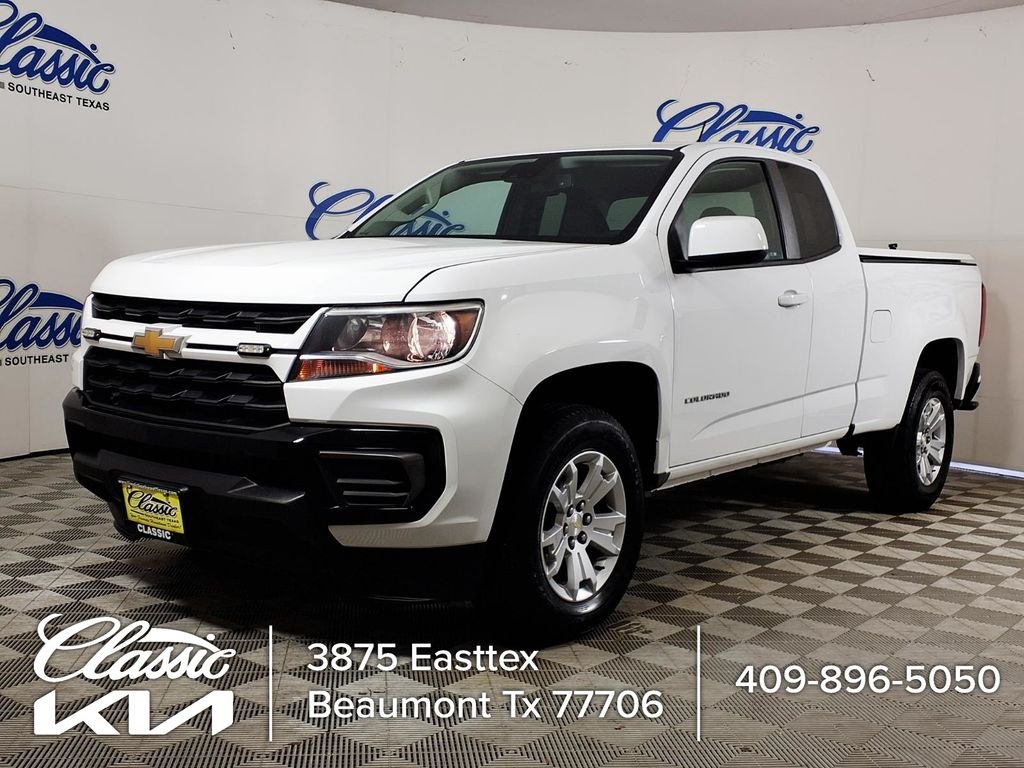 Used 2021 White Chevrolet LT image 6