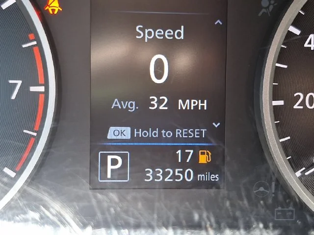 Used 2025 Gray Nissan S image 12