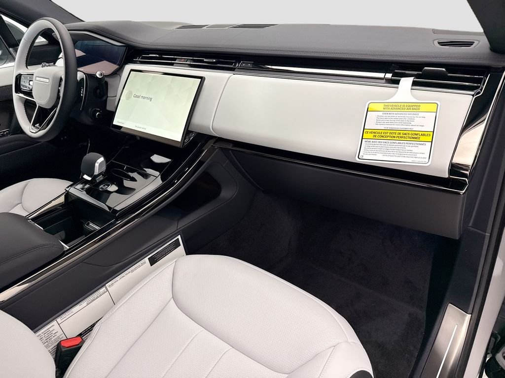New 2026 Borasco Grey Land Rover Dynamic SE image 16