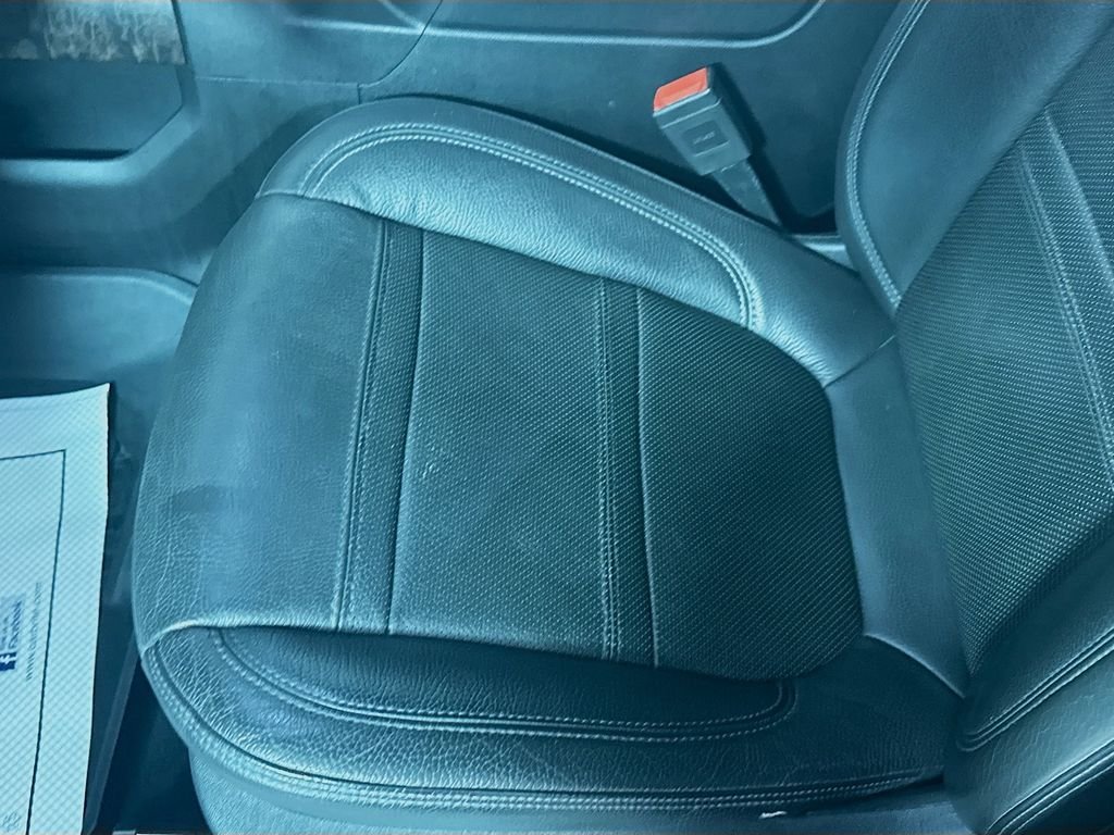 Used 2019 Onyx Black GMC Denali image 21
