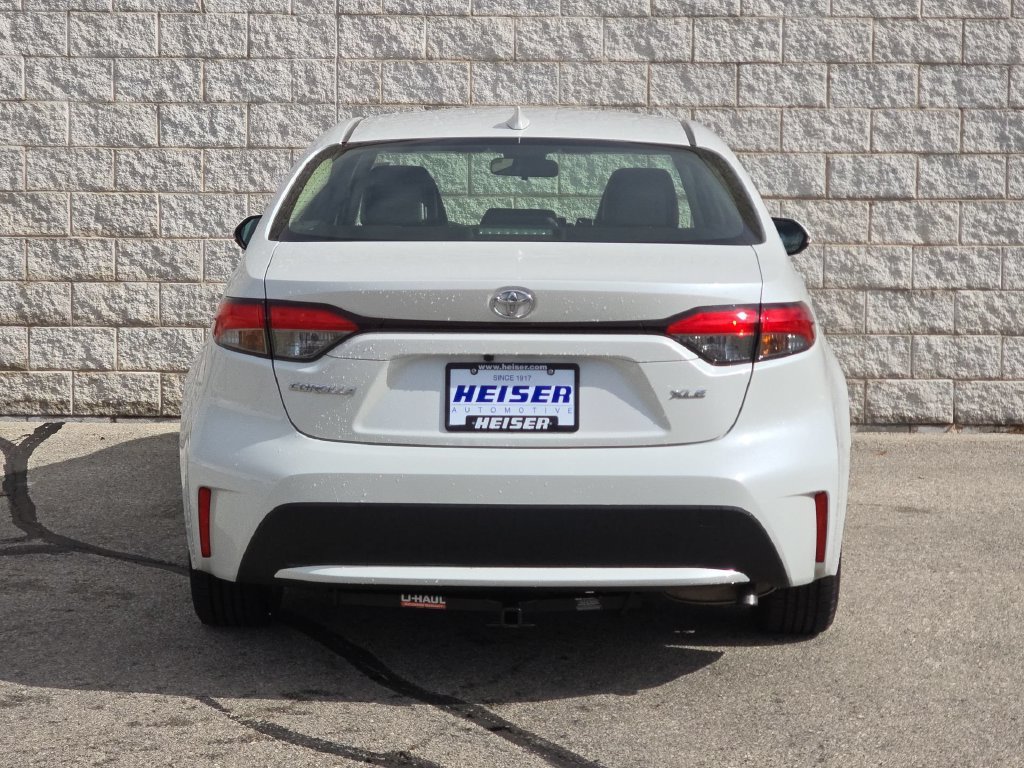 Certified Used 2020 White Toyota XLE image 12