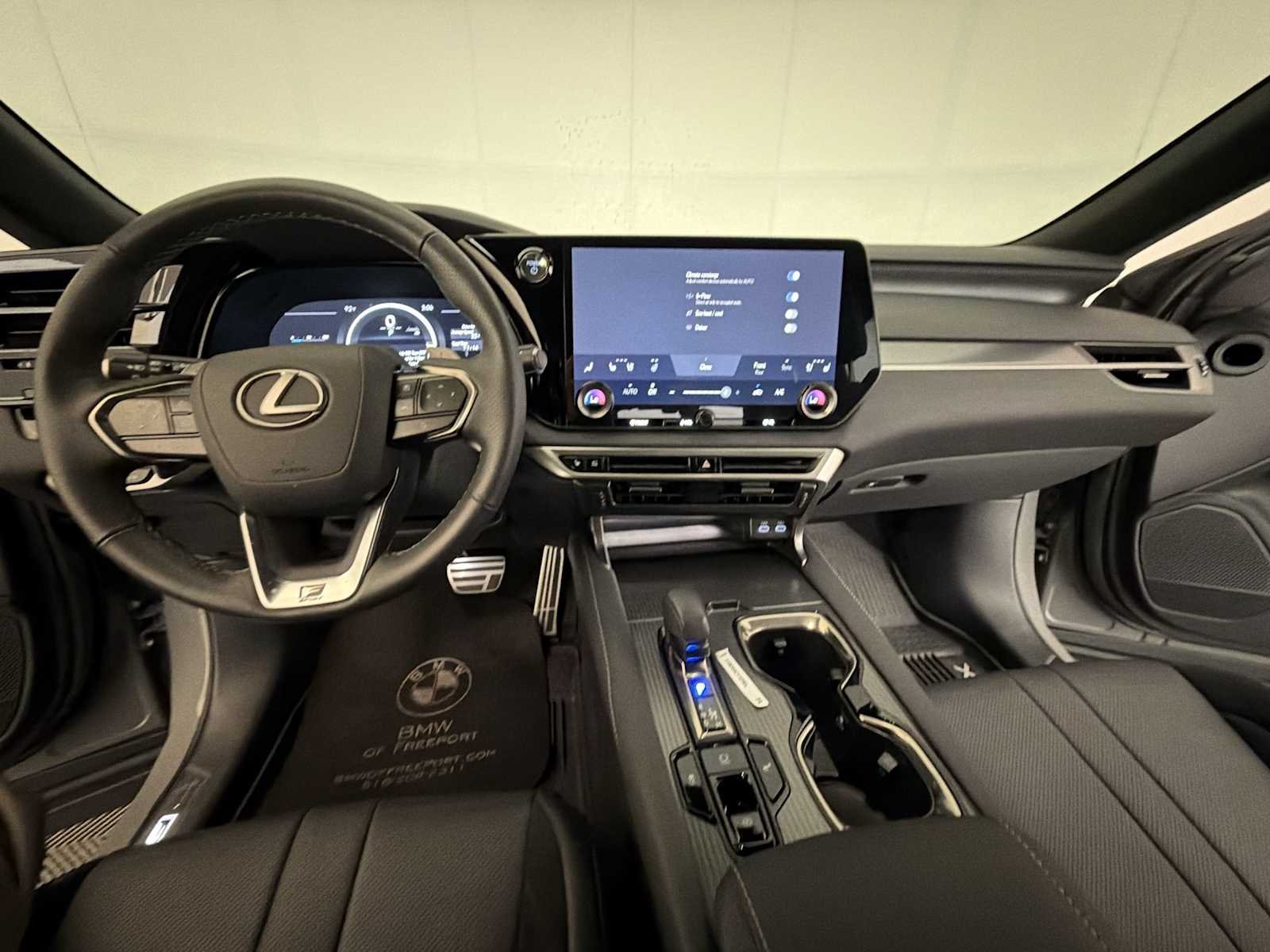 Used 2025 Incognito Lexus F SPORT Performance image 17