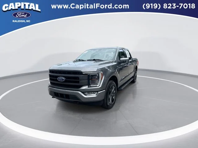 Used 2023 Gray Ford Lariat image 4