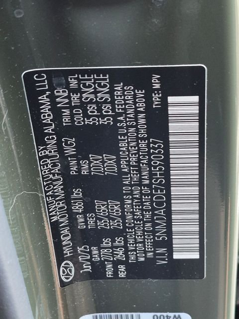 Used 2025 Green Hyundai SE image 26