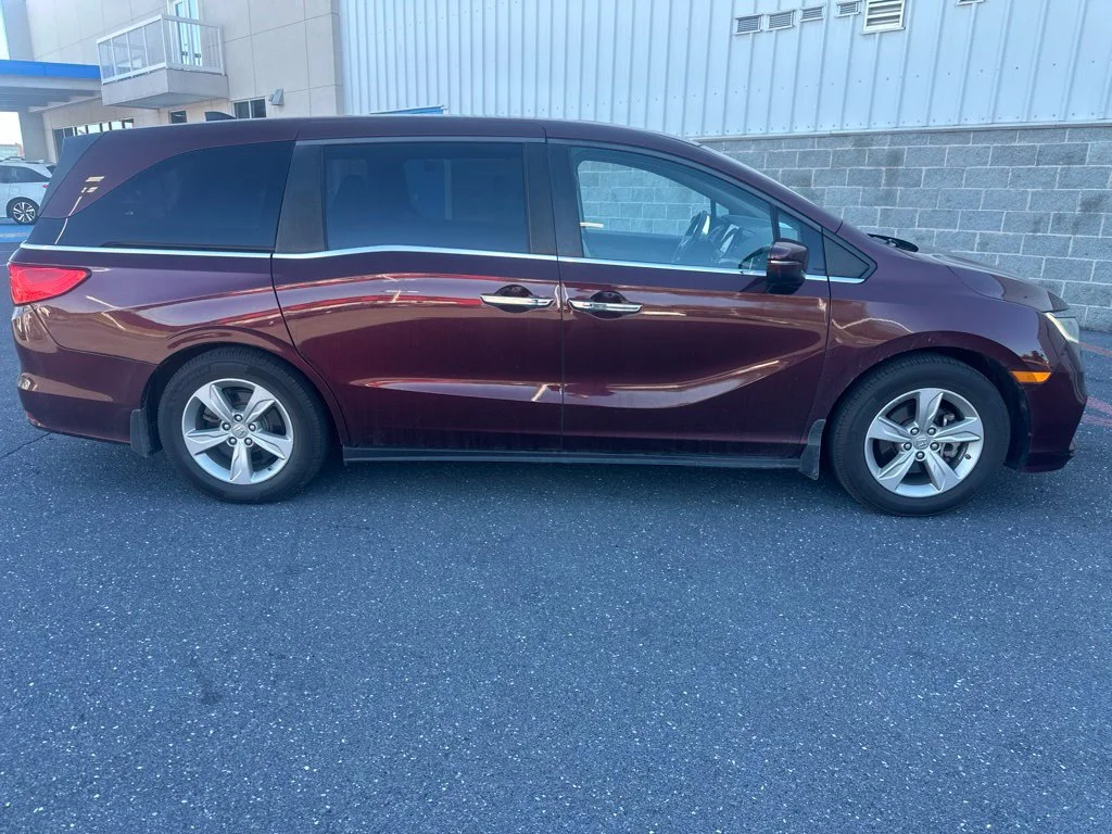 Used 2019 Deep Scarlet Pearl Honda EX-L image 2