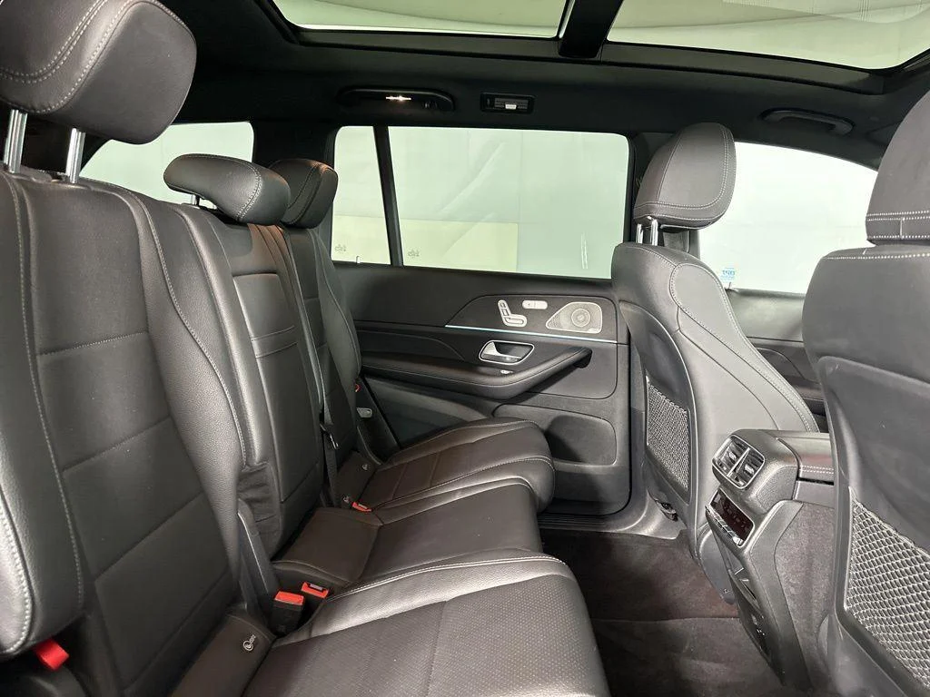 Used 2023 Obsidian Black Metallic Mercedes-Benz GLS 450 image 28