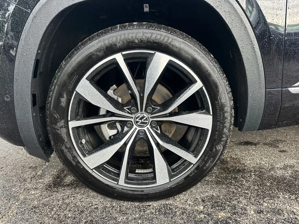 New 2026  Volkswagen 2.0T SEL Premium R-Line image 9