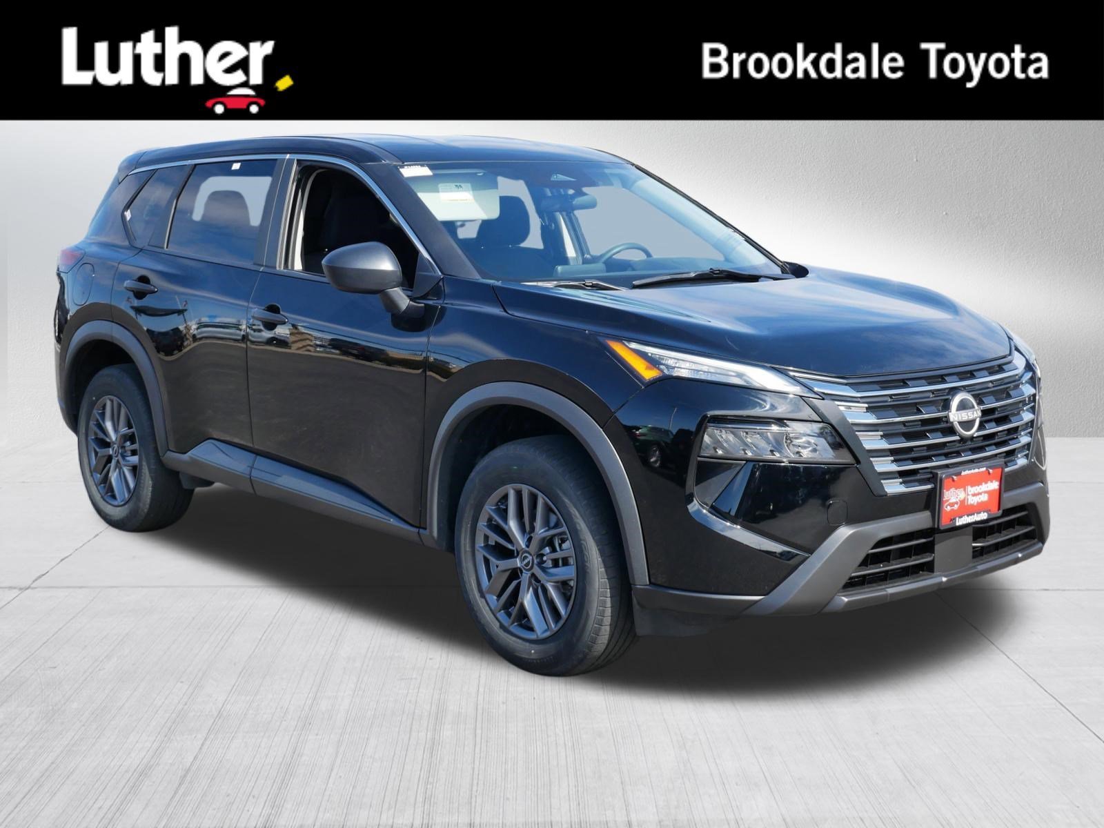 2024 Nissan Rogue S AWD's photo
