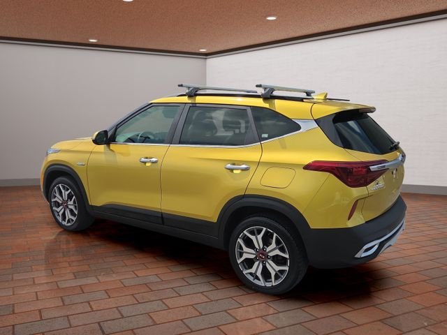 Used 2021 Yellow Kia SX image 32