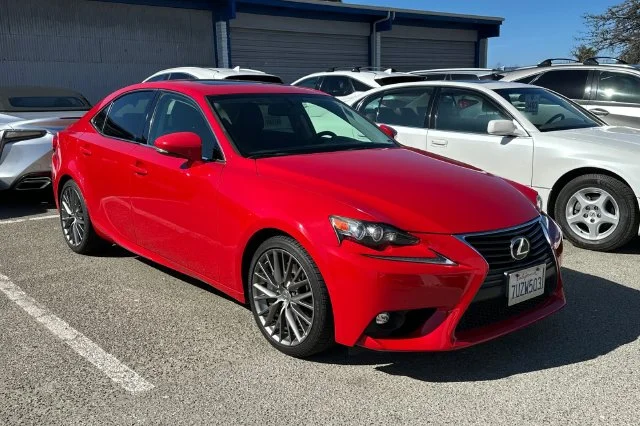 Used 2016 Red Lexus 200t image 2
