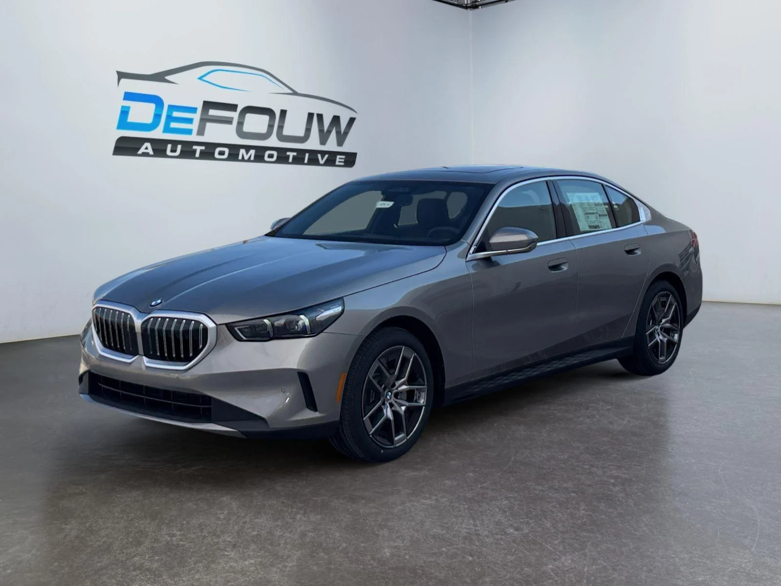 2026 BMW 5 Series 530i - Photo 7