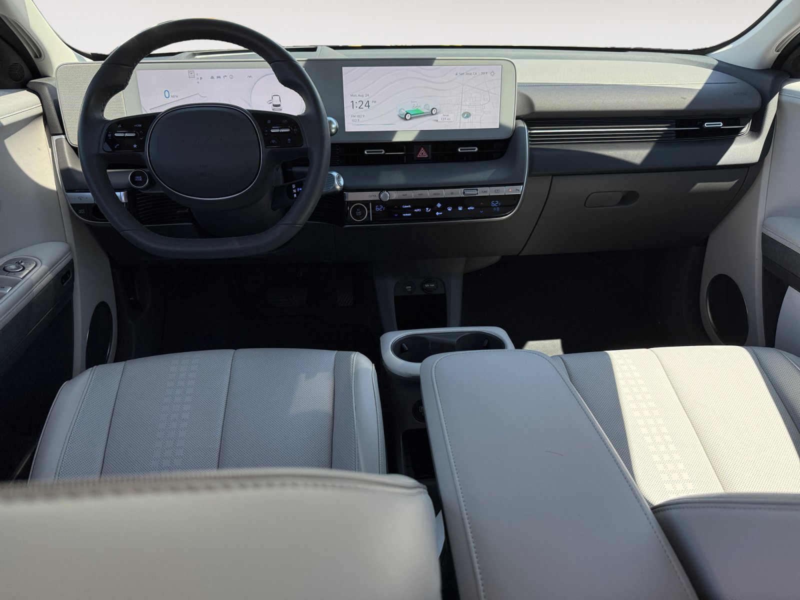 Used 2023 White Hyundai Limited image 15