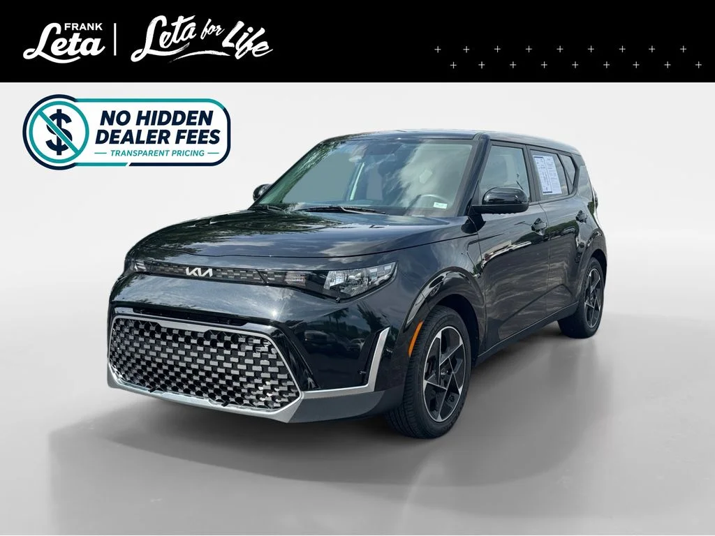 2023 Kia Soul 2.0L EX 6 IVT's photo
