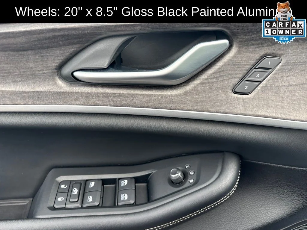 Used 2023 Black Jeep Limited image 16
