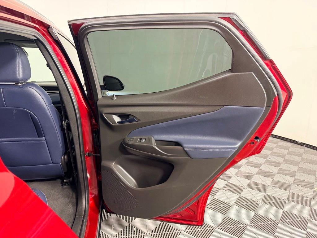 Certified Used 2022 Red Chevrolet Premier image 31