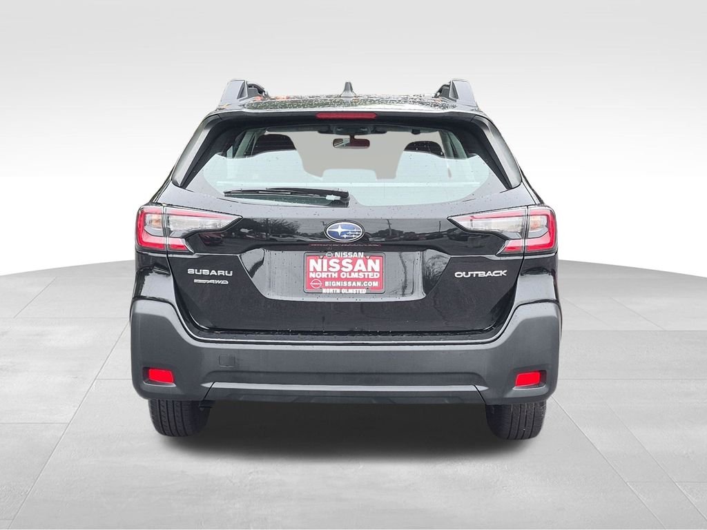 Used 2024 Crystal Black Silica Subaru 2.5i image 9