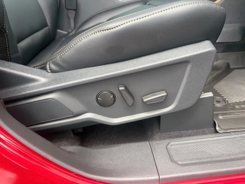 New 2026 Ruby Red Metallic Tinted Clearcoat Ford Badlands® image 57